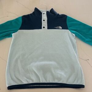 Girl’s North Face Fleece Pullover Size Small 7/8